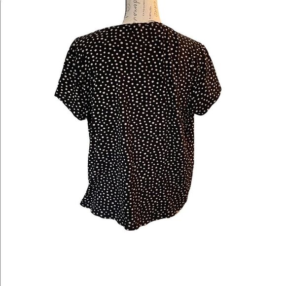 H&M black and white polka dot short sleeve top size Large - Picture 4 of 4